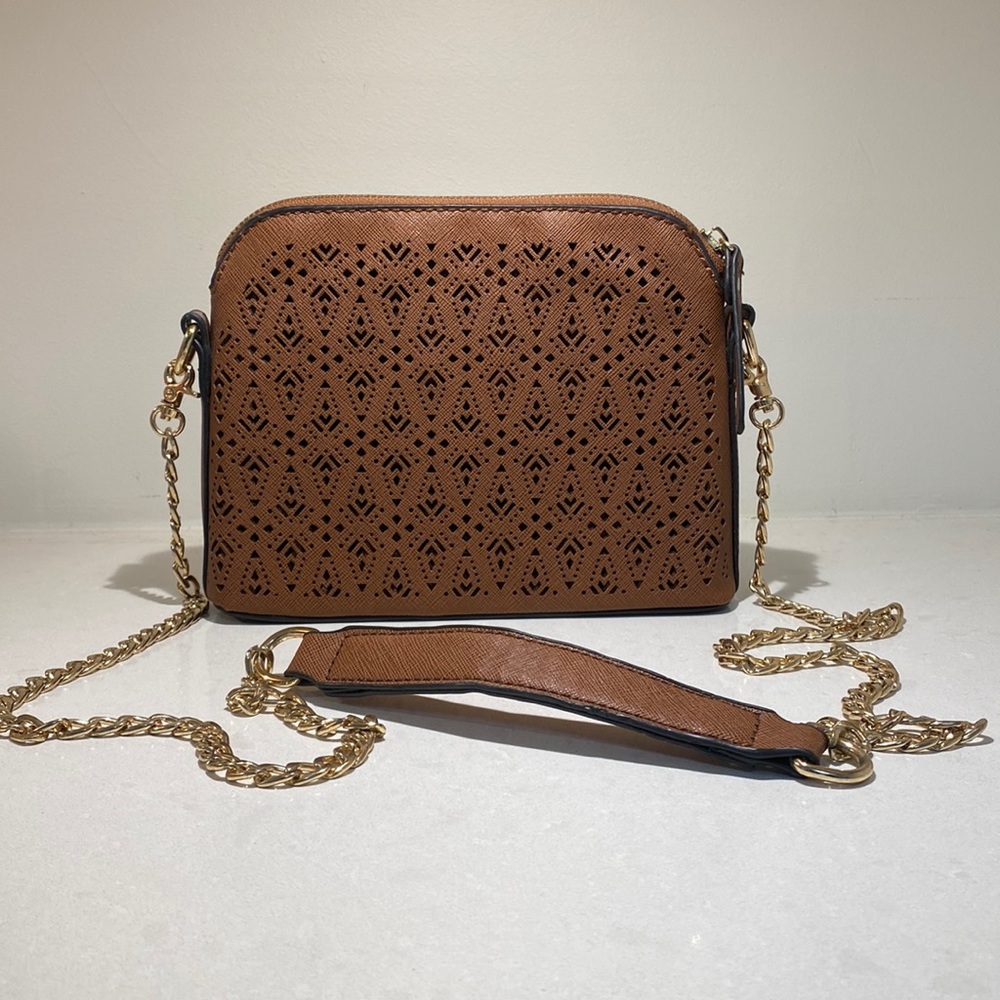 Small brown purse great condition